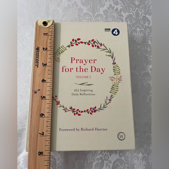 Prayer for the Day Vol I:
365 Inspiring Daily Reflections. - Picture 5 of 6